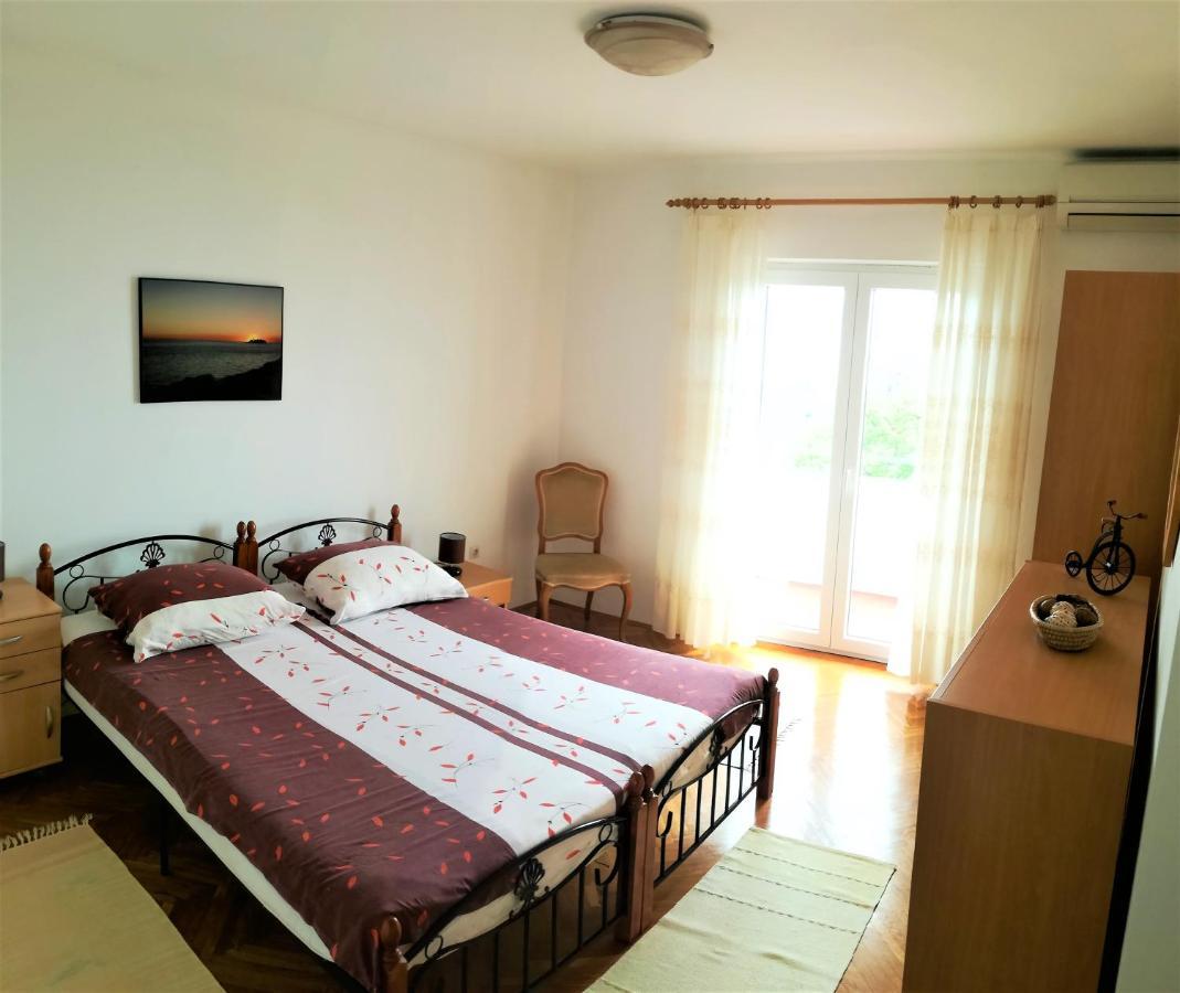 Leona Apartment Lovran Ngoại thất bức ảnh