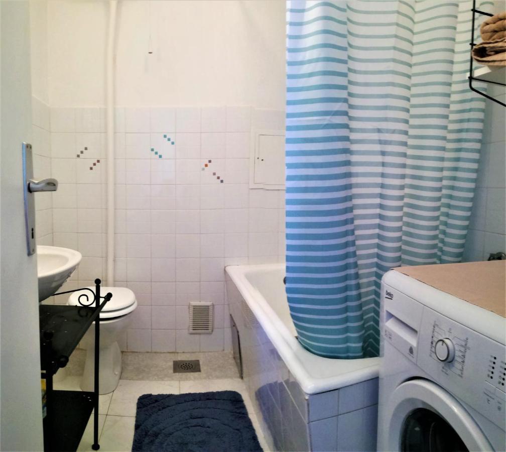 Leona Apartment Lovran Ngoại thất bức ảnh